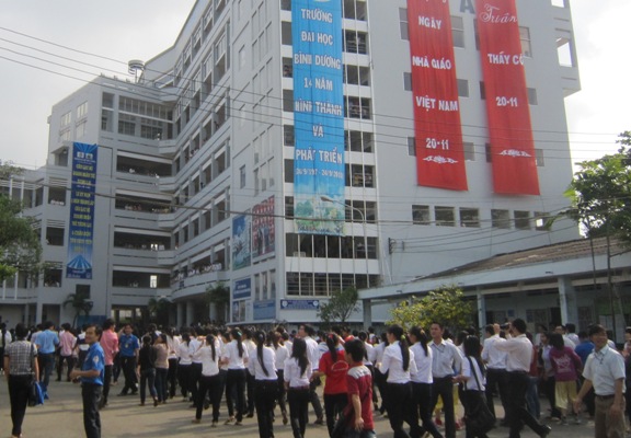Trường Đại học Bình Dương 15 năm xây dựng và phát triển